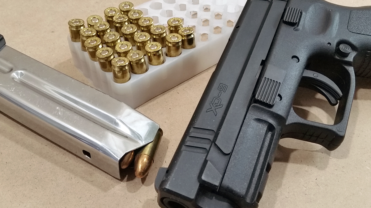 Springfield XD 9mm pistol and ammo