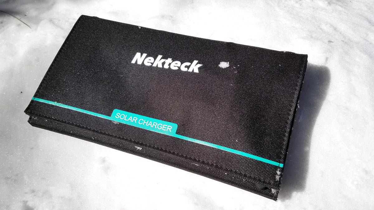 Nekteck 21w Solar Charger Folded